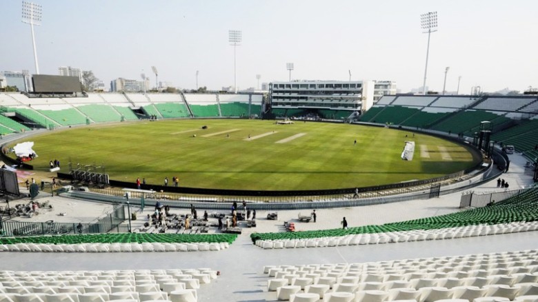 ‘নতুন’ গাদ্দাফি স্টেডিয়ামের যাত্রা শুরু