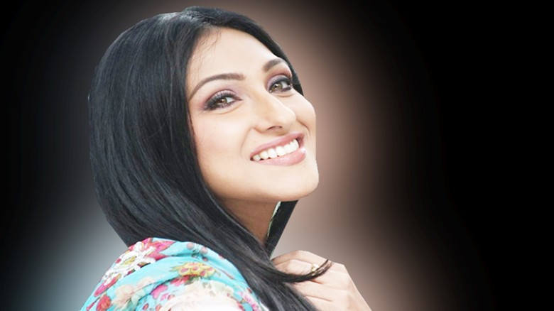 তুমাকে হারিয়ে প্রতি রাতে কান্না পায়, চোখ দিয়ে জল গড়িয়ে পড়ে : ঋতুপর্ণা