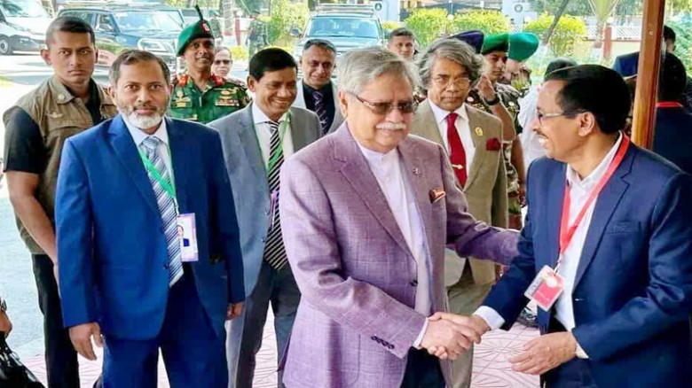 নিজ জেলা পাবনা সফরে রাষ্ট্রপতি মো. সাহাবুদ্দিন