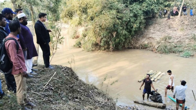 চুনারুঘাটে অবৈধভাবে বালু উত্তোলনের দায়ে লাখ টাকা ...