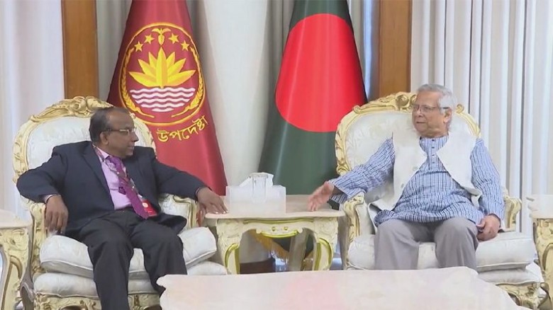 প্রধান উপদেষ্টার সাথে আনফ্রেলের নির্বাচন পর্যবেক্ষক দলের সৌজন্য সাক্ষাৎ