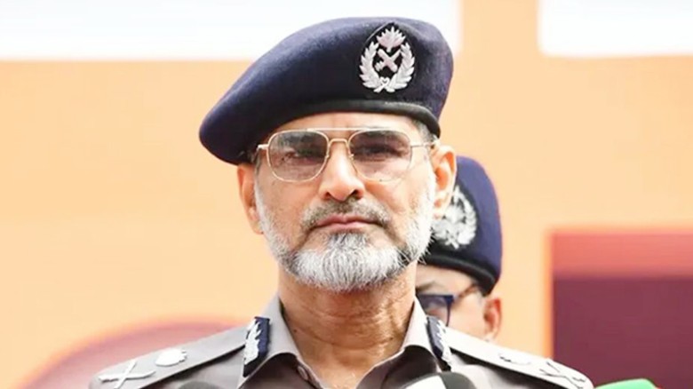 ডিএমপি কমিশনার মো. সরওয়ারের অবসর, আপাতত দায়িত্বে এস এন নজরুল ইসলাম